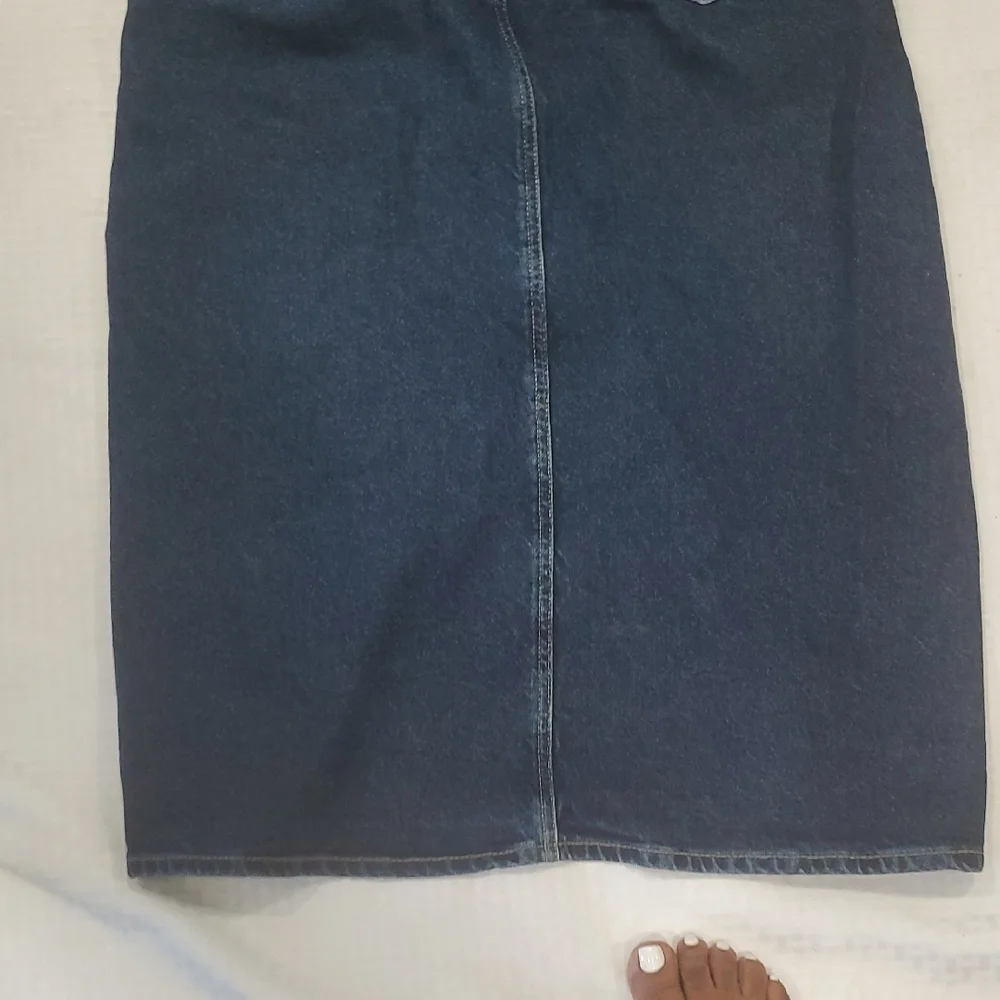 Forever 21 Blue Denim Midi Skirt Size L - Picture 12 of 13